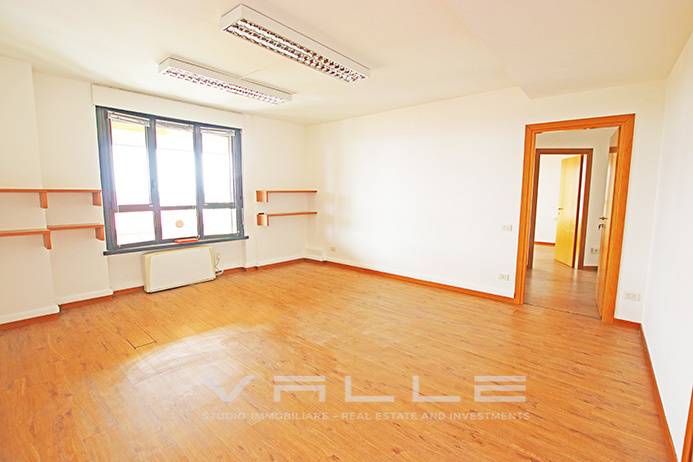 Ufficio in vendita a Bergamo, Borgo palazzo, centro, stazione - foto 2