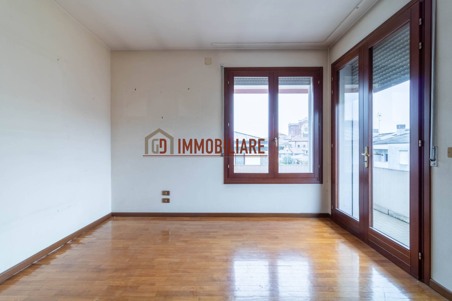 Casa semi-indipendente in vendita a Montebelluna (TV)