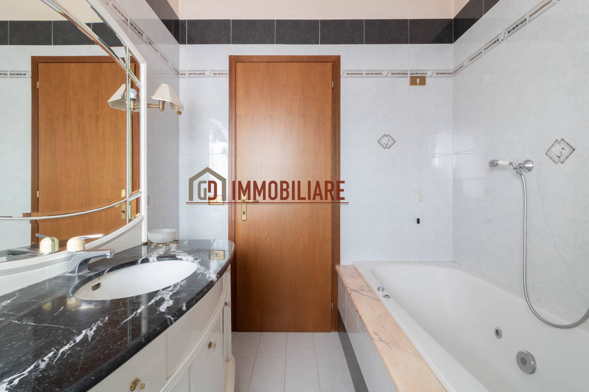 Casa semi-indipendente in vendita a Montebelluna (TV)