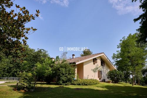 Villa in vendita a Pederiva, Montebelluna (TV)