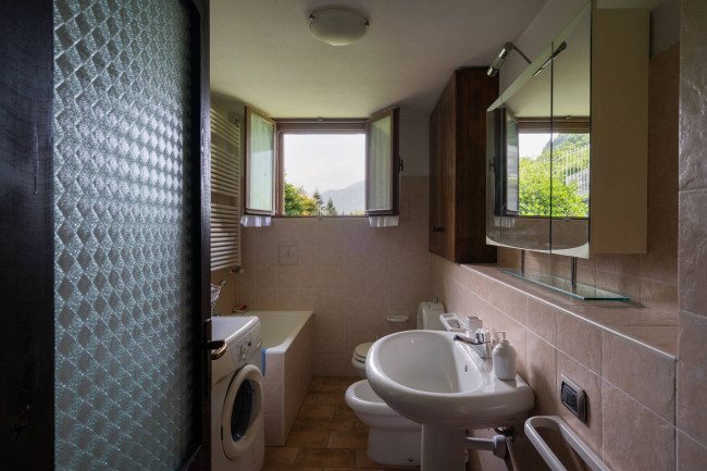Villa in vendita a Sovere