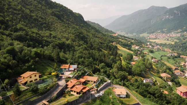 Villa in vendita a Sovere