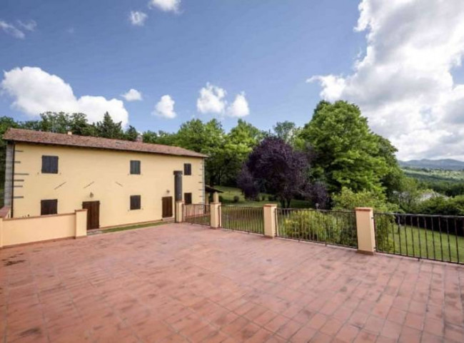 Villa in vendita a Barberino Di Mugello (FI)