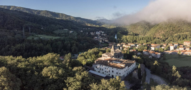 Albergo/Hotel in vendita a Sandetole, Dicomano (FI)