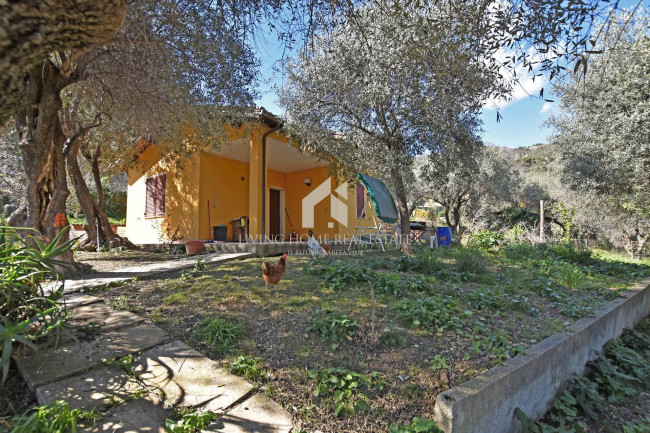 Casa singola in vendita a Sanremo