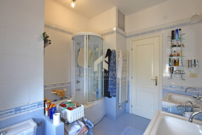  for sale in Sanremo
