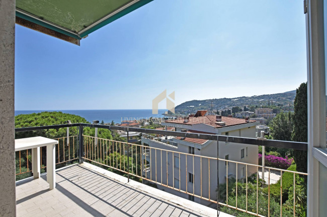 Appartamento in vendita a Sanremo
