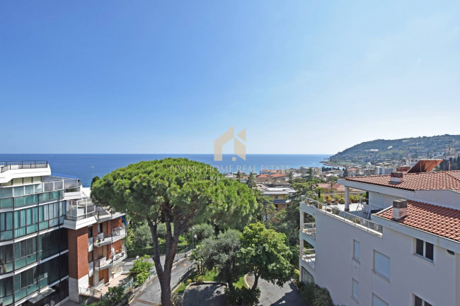Appartamento in vendita a Sanremo