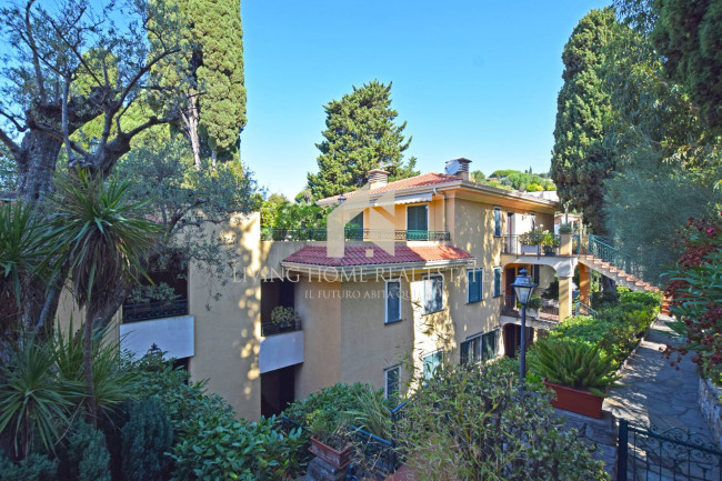 Appartamento in vendita a Bordighera