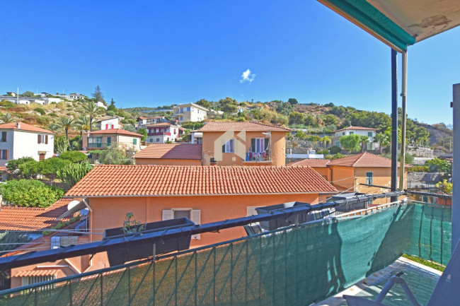Appartamento in vendita a Bordighera