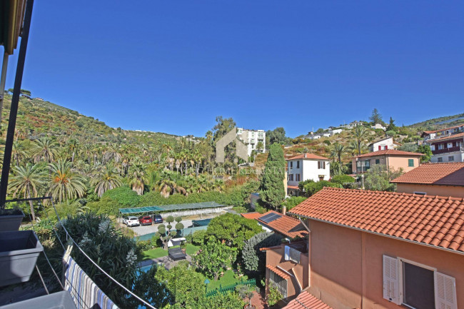 Appartamento in vendita a Bordighera