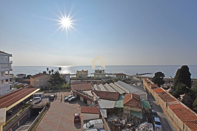  à vente à Sanremo