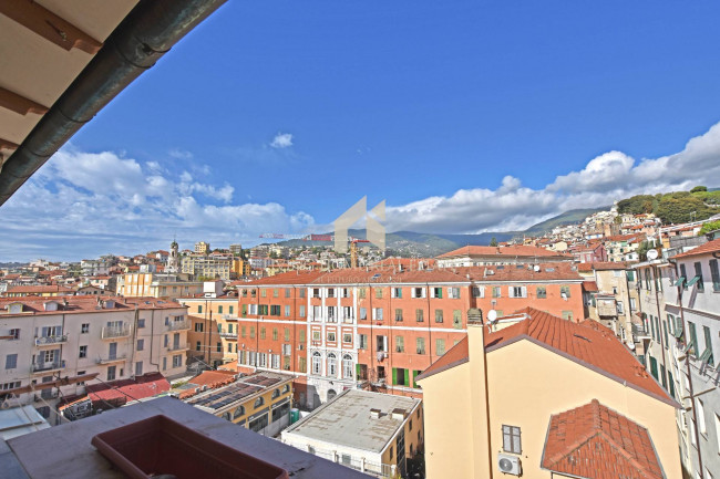 Appartamento in vendita a Sanremo