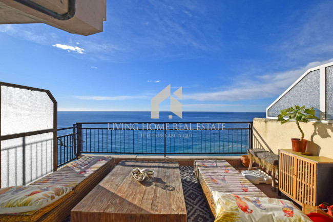 Appartamento in vendita a Ospedaletti