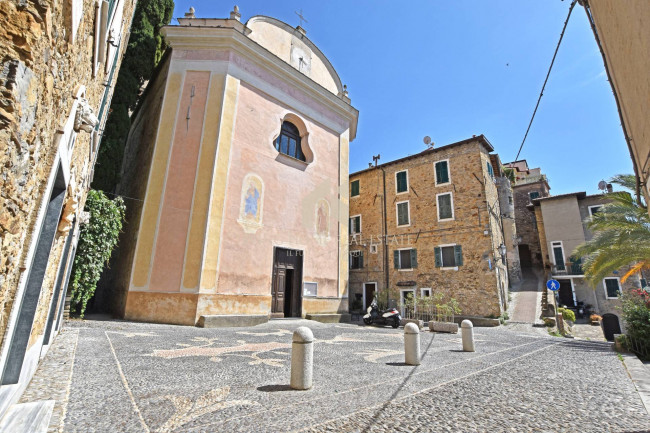 Appartamento in vendita a Bordighera