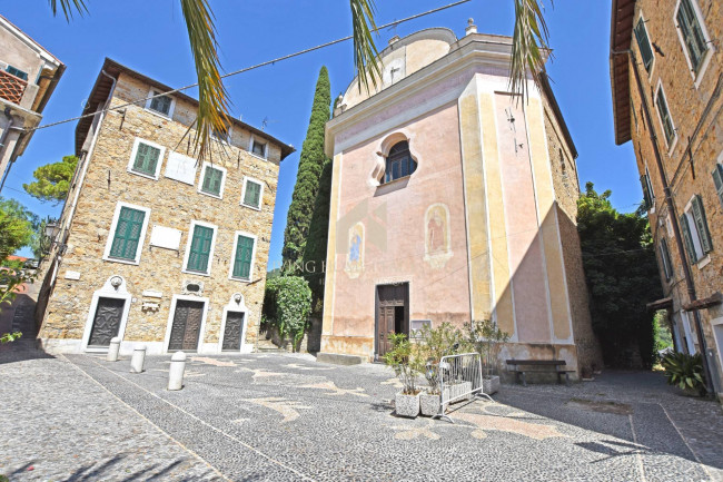 Appartamento in vendita a Bordighera