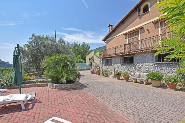 Villa in vendita a Dolceacqua