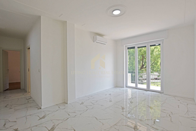 for sale in Sanremo