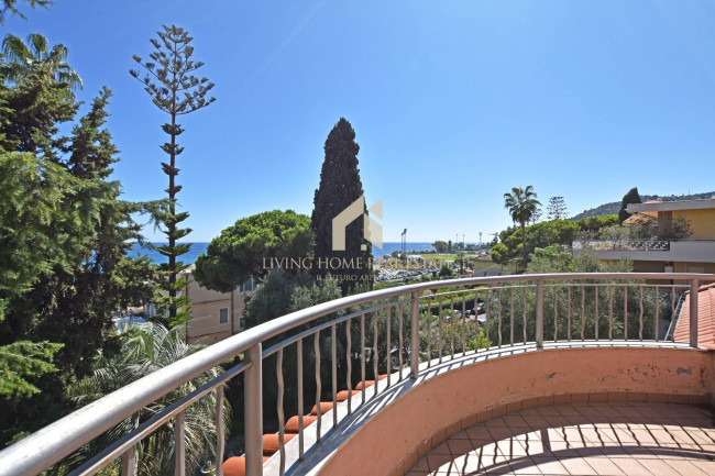Villa in vendita a Sanremo