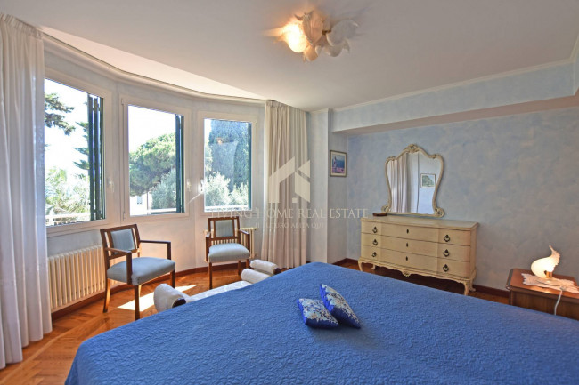 Villa in vendita a Sanremo
