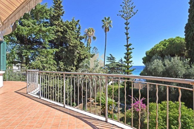 Villa in vendita a Sanremo