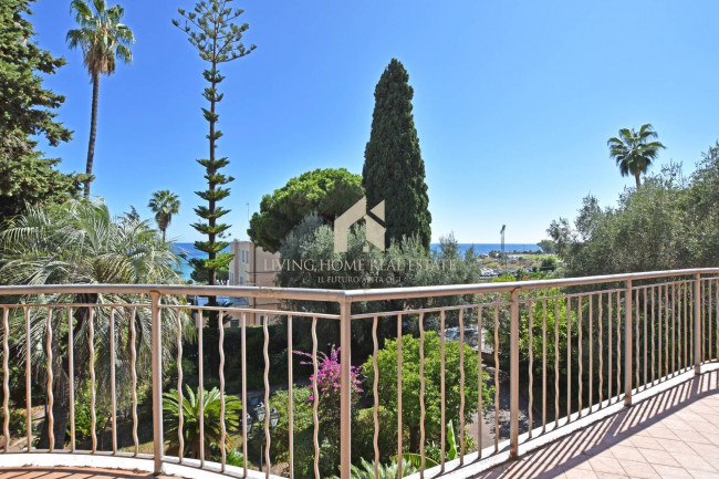 Villa in vendita a Sanremo