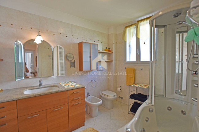 Villa in vendita a Sanremo