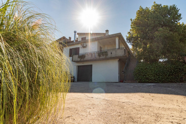 Villa bifamiliare in vendita a Casalbordino
