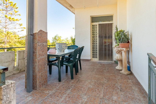 Villa bifamiliare in vendita a Casalbordino