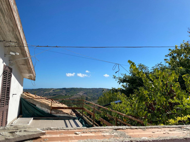 Villa bifamiliare in vendita a Casalbordino