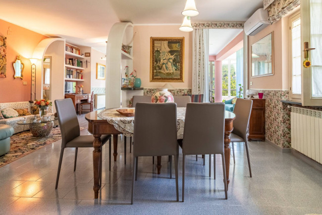 Villa in vendita a Villa Santa Maria