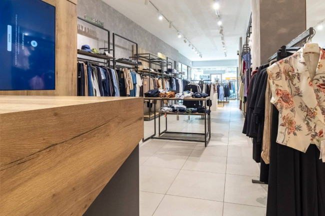 Locale commerciale in vendita a Lanciano