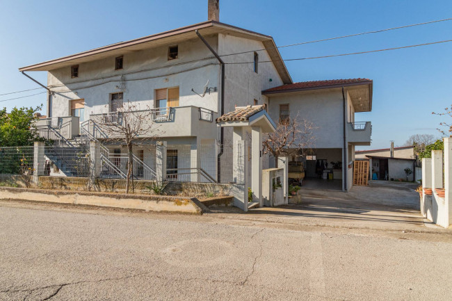Casa singola in vendita a Rocca San Giovanni