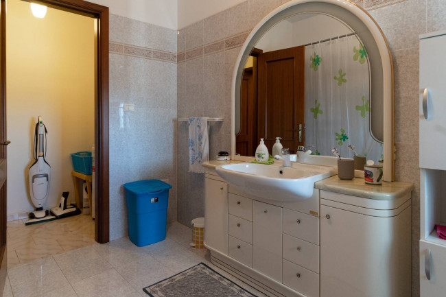 Casa singola in vendita a Rocca San Giovanni