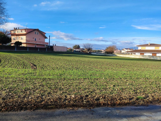 Terreno edificabile in vendita a Cepagatti
