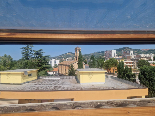 Ufficio in affitto a Chieti