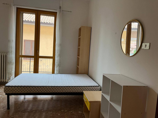 Camera Matrimoniale in affitto a Chieti