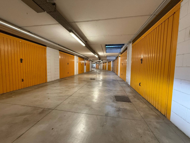 Garage in affitto/vendita a San Giovanni Teatino