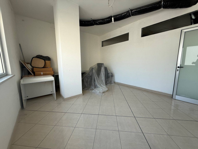 Studio/Ufficio in affitto a San Giovanni Teatino