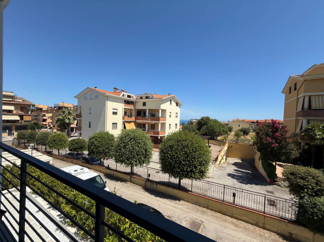 Appartamento in affitto a Ortona