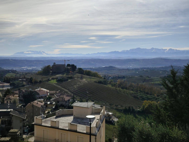 Casa singola in vendita a Acquaviva Picena