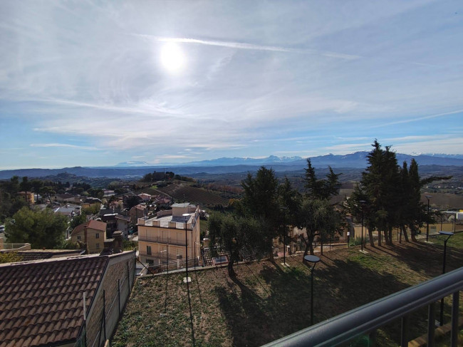 Casa singola in vendita a Acquaviva Picena