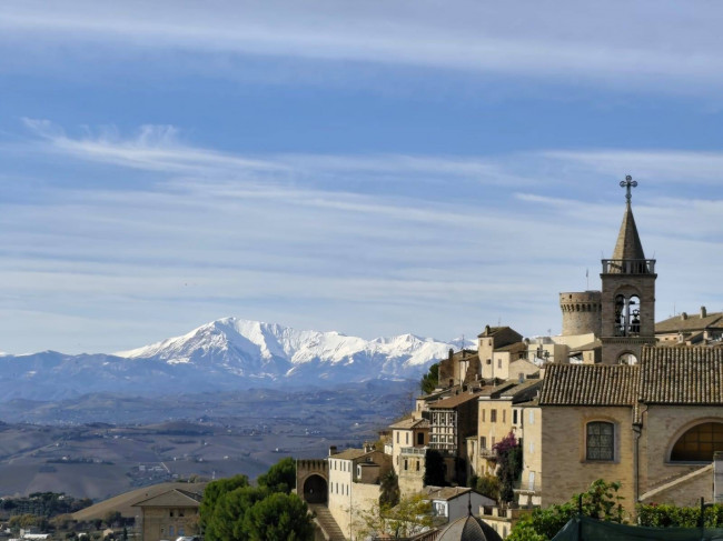 Casa singola in vendita a Acquaviva Picena