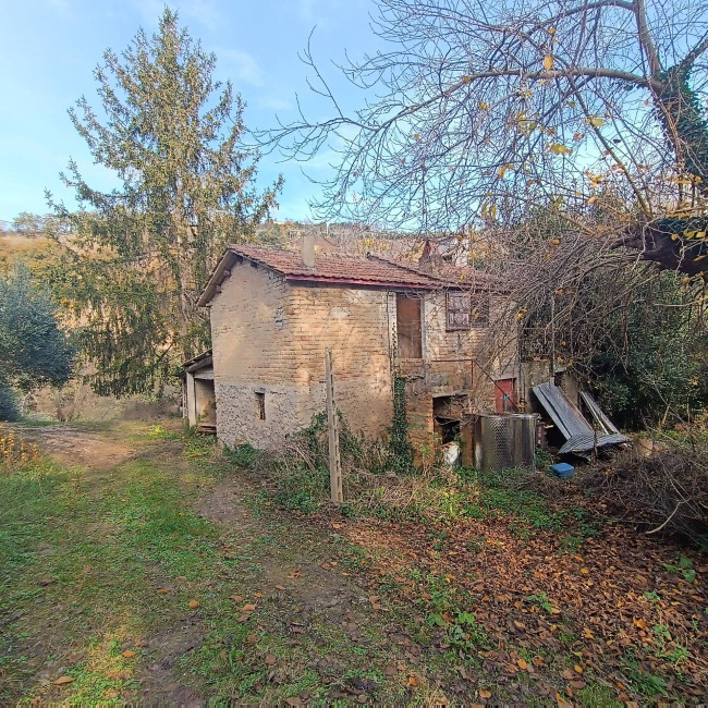 Rustico in vendita a Massignano