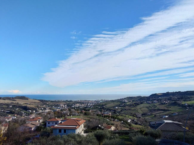 Appartamento in vendita a Acquaviva Picena