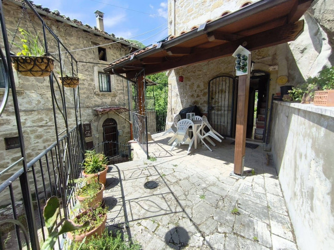 Casa singola in vendita a Acquasanta Terme