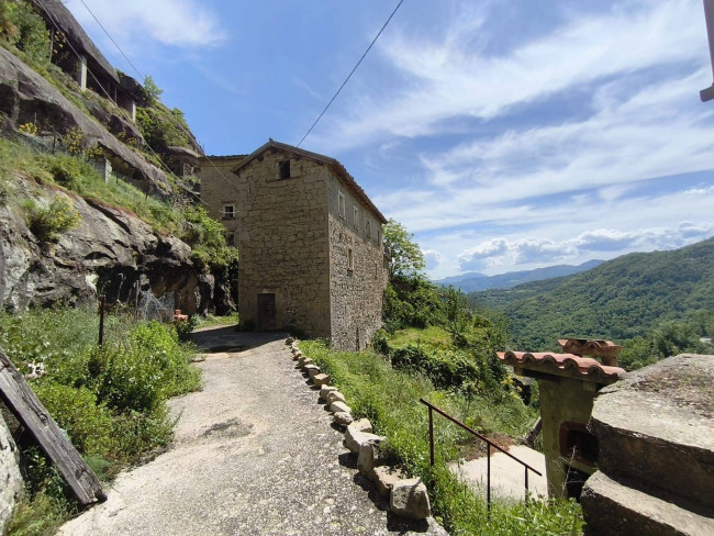 Casa singola in vendita a Acquasanta Terme