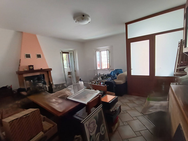 Casa singola in vendita a Rotella