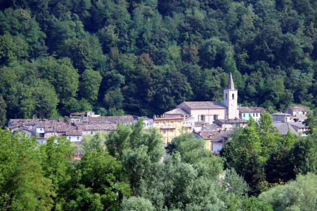 Appartamento in vendita a Comunanza