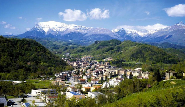 Appartamento in vendita a Comunanza